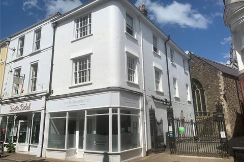 2 bedroom apartment to rent, High Street, Barnstaple, Devon, EX31