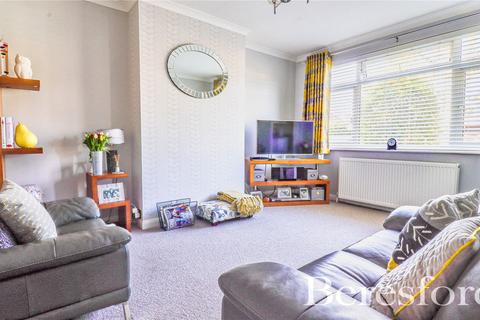 2 bedroom maisonette for sale, Rushdene Court, Doddinghurst Road, CM15