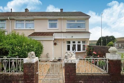 38 Phillips Walk, Rhymney, Tredegar, NP22 5BN