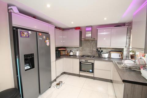 38 Phillips Walk, Rhymney, Tredegar, NP22 5BN