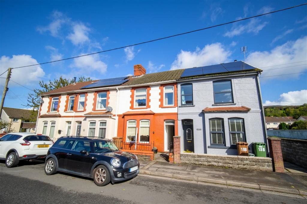 Pandy Road, Bedwas, Caerphilly, CF83 8EL 3 bed terraced house £200,000