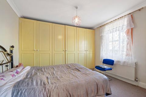 3 bedroom flat for sale - Kirkdale, Sydenham, London, SE26