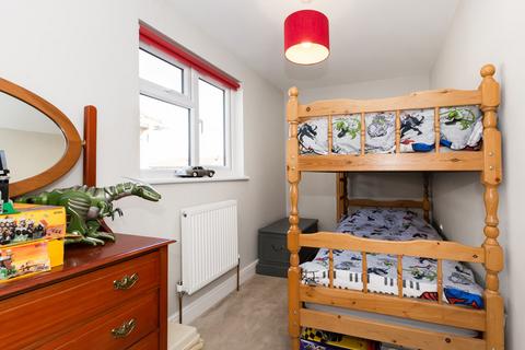46 Fen Grove, Sidcup, DA15 8QN