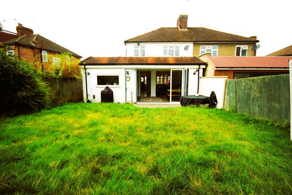 Rear elevation of property: