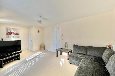 13 Brearley Drive, Sheffield, S5 8BF