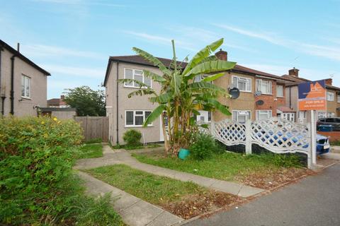24a Warwick Avenue, Harrow, HA2 8RD