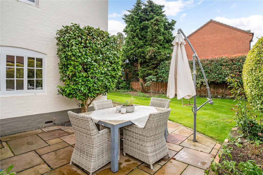 Garden Terrace