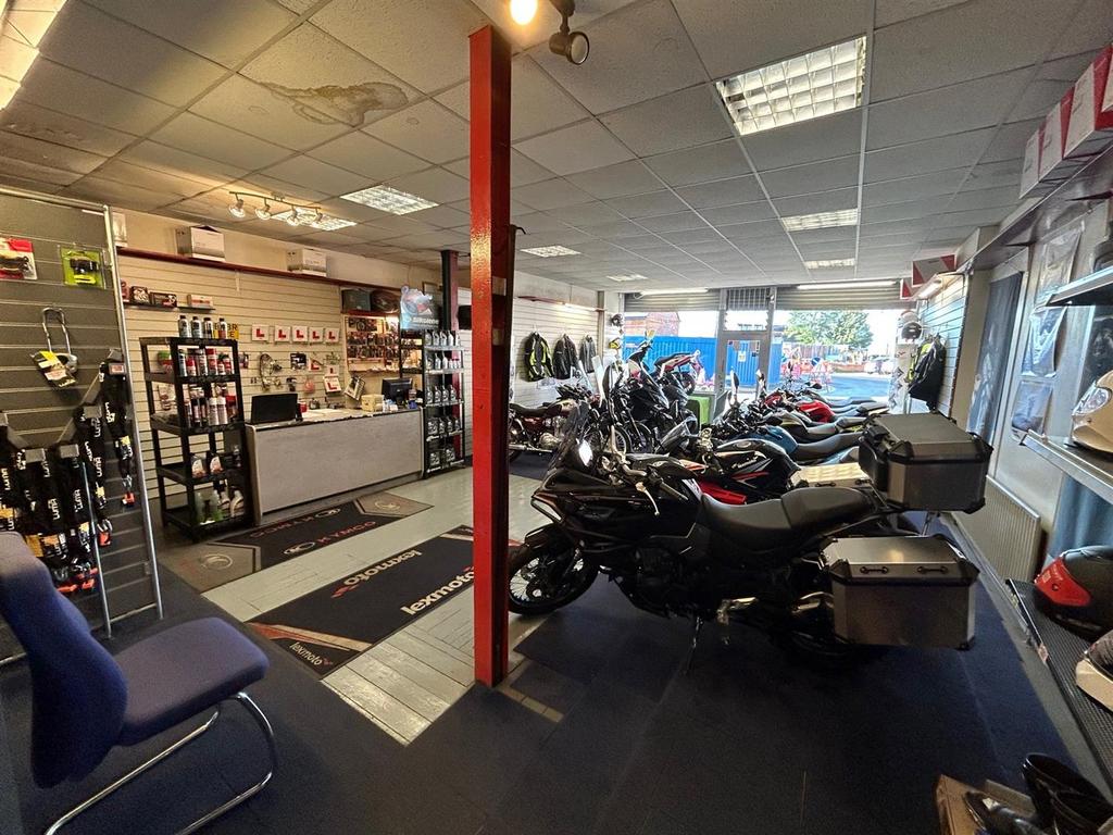 Showroom.jpg