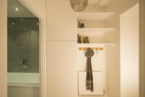 1 bedroom flat to rent, Lambert Road, SW2