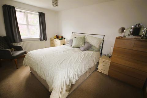 3 Doval Gardens, Tean, Stoke-on-trent, ST10 4EX