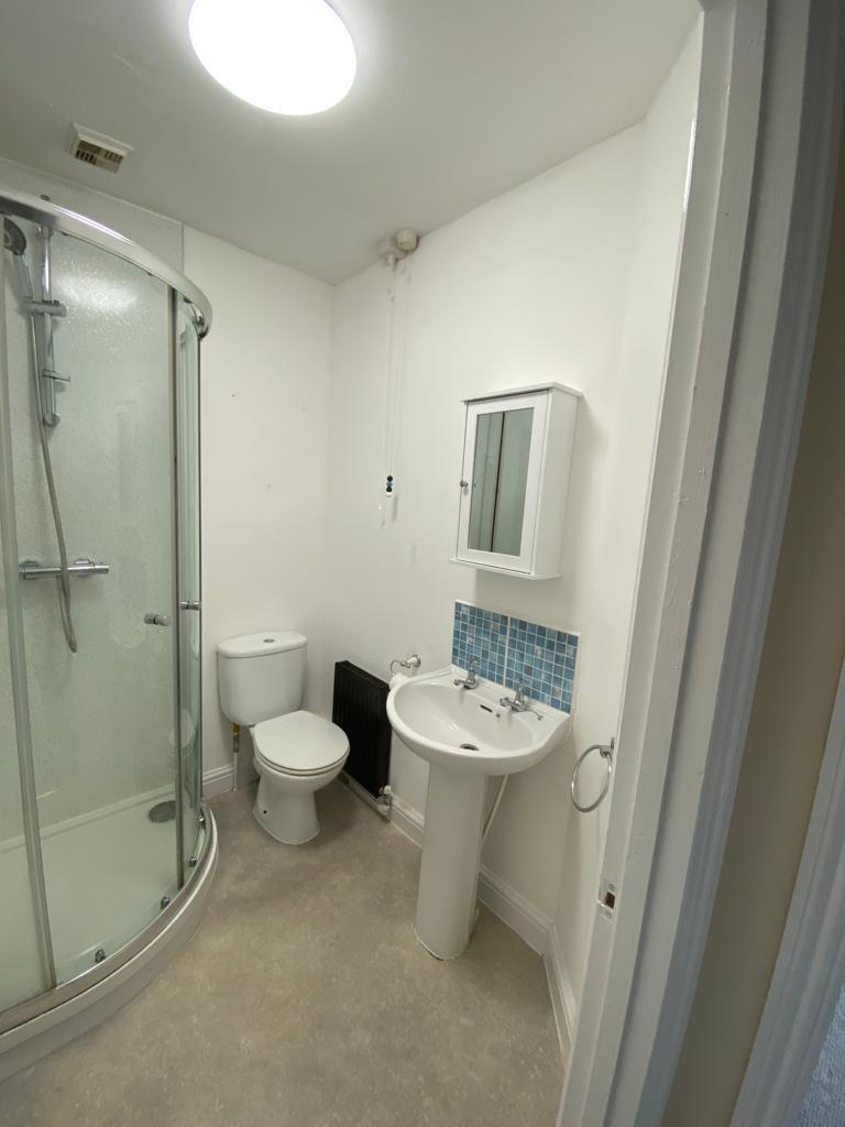 Shower Room.jpg