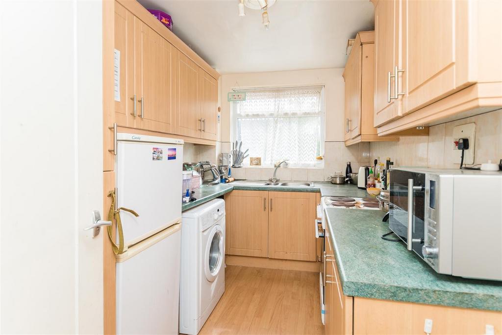 32 Ridgebank6.jpg