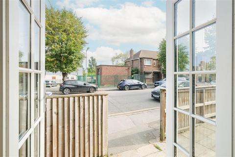 Flat 1, 1 Connaught Avenue, London, E4 7AE