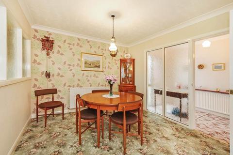 38 Avon Drive, Huntington, York, YO32 9YA