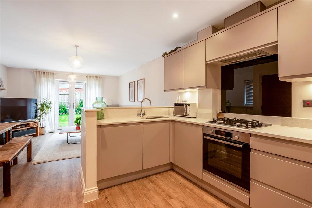 Fitted kitchen