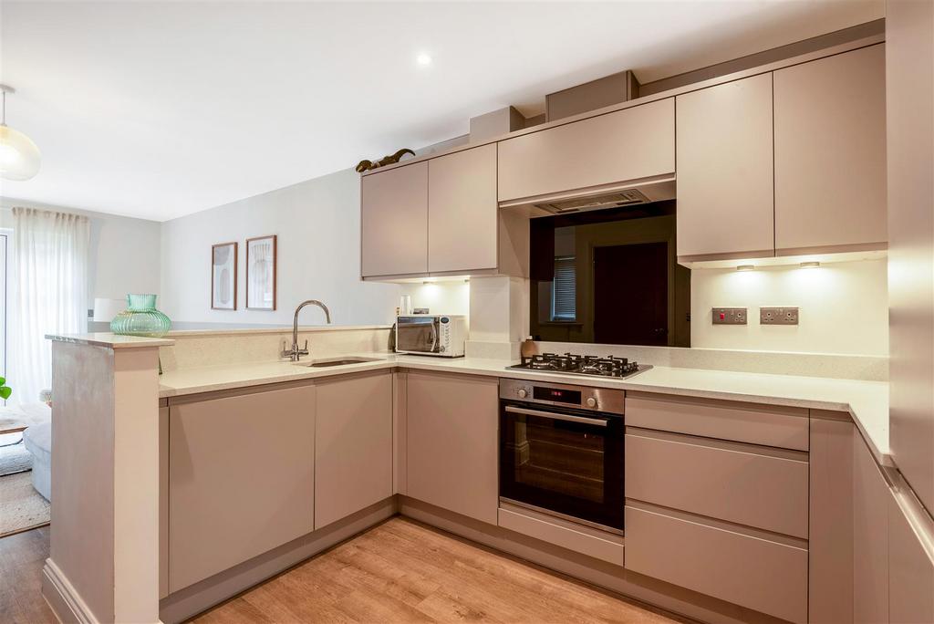 Fitted kitchen