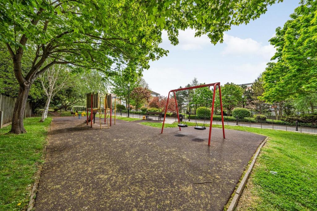 31 Goddard Place N19 5 GS-5.jpg