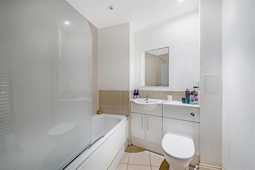 Bathroom.jpg