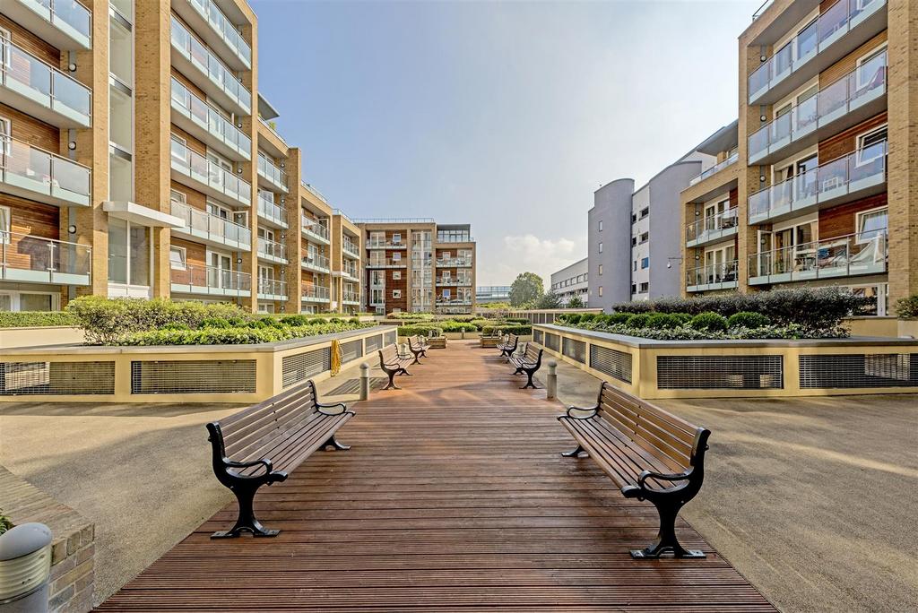 Courtyard (2).jpg