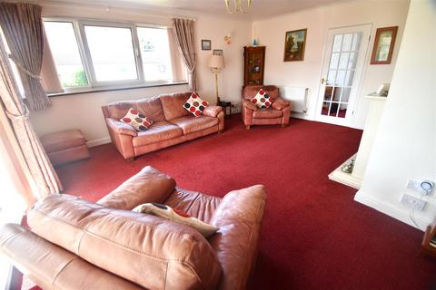 1 Meadow Drive, Weston In Gordano, Bristol, BS20 8PS