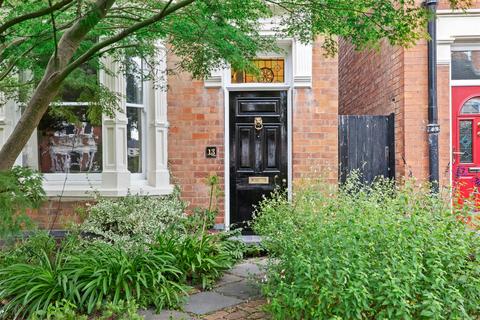 4 bedroom semi-detached house for sale, Park Avenue, Barbourne, Worcester
