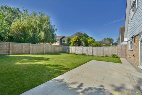 6 Pages Lane, Bexhill-on-sea, TN39 3RD