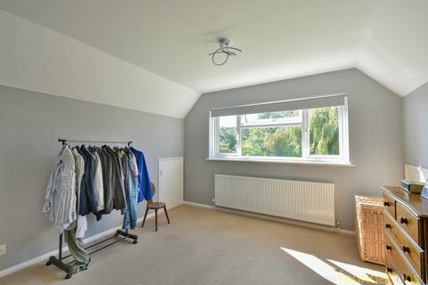 6 Pages Lane, Bexhill-on-sea, TN39 3RD