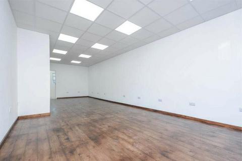 Office to rent, Lyon Way, Greenford