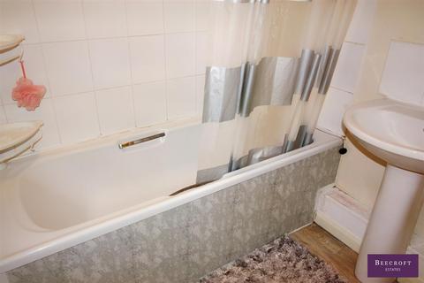 10 Beechlea, Thurnscoe, Rotherham, S63 0NZ