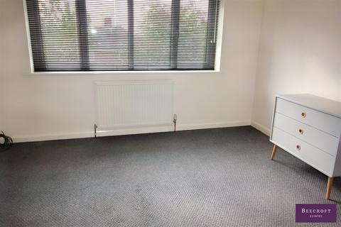 10 Beechlea, Thurnscoe, Rotherham, S63 0NZ