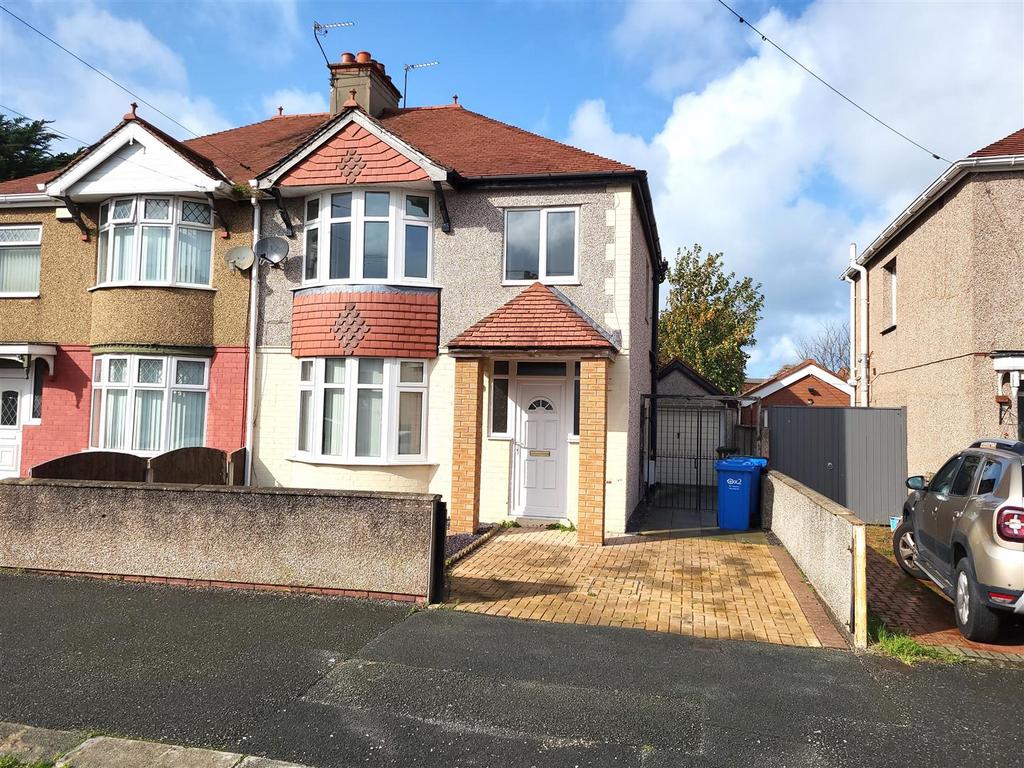 Elwy Drive, Rhyl 3 bed semidetached house for sale £180,000