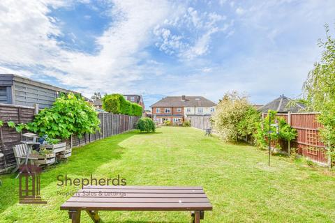 3 Maplecroft Lane, Nazeing, Waltham Abbey, EN9 2NR