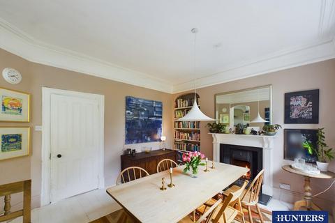 34 Aynam Road, Kendal, LA9 7DW