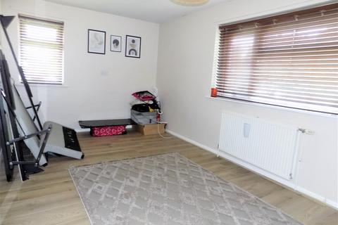 23 Broadmeer, Cotgrave, Nottingham, NG12 3JB