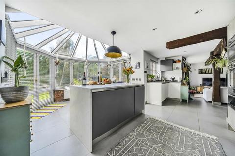 4 bedroom detached house for sale, Kimbolton Road, Bedford