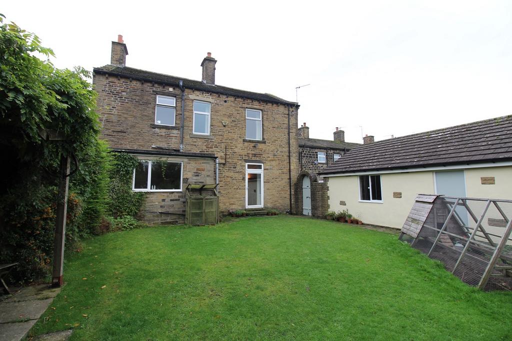Shay Gate, Wilsden, Bradford, BD15 3 bed end of terrace house for sale