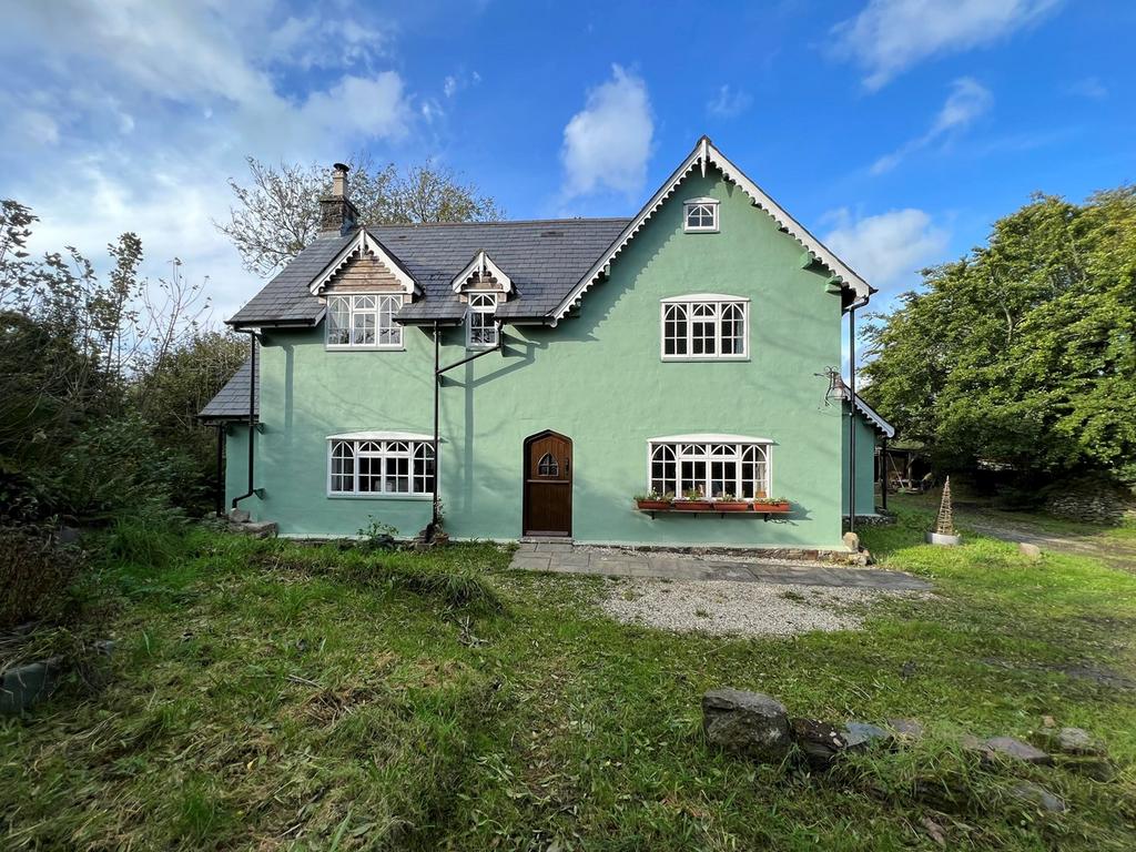 Pencae, Llanarth, SA47 3 bed property with land for sale £550,000