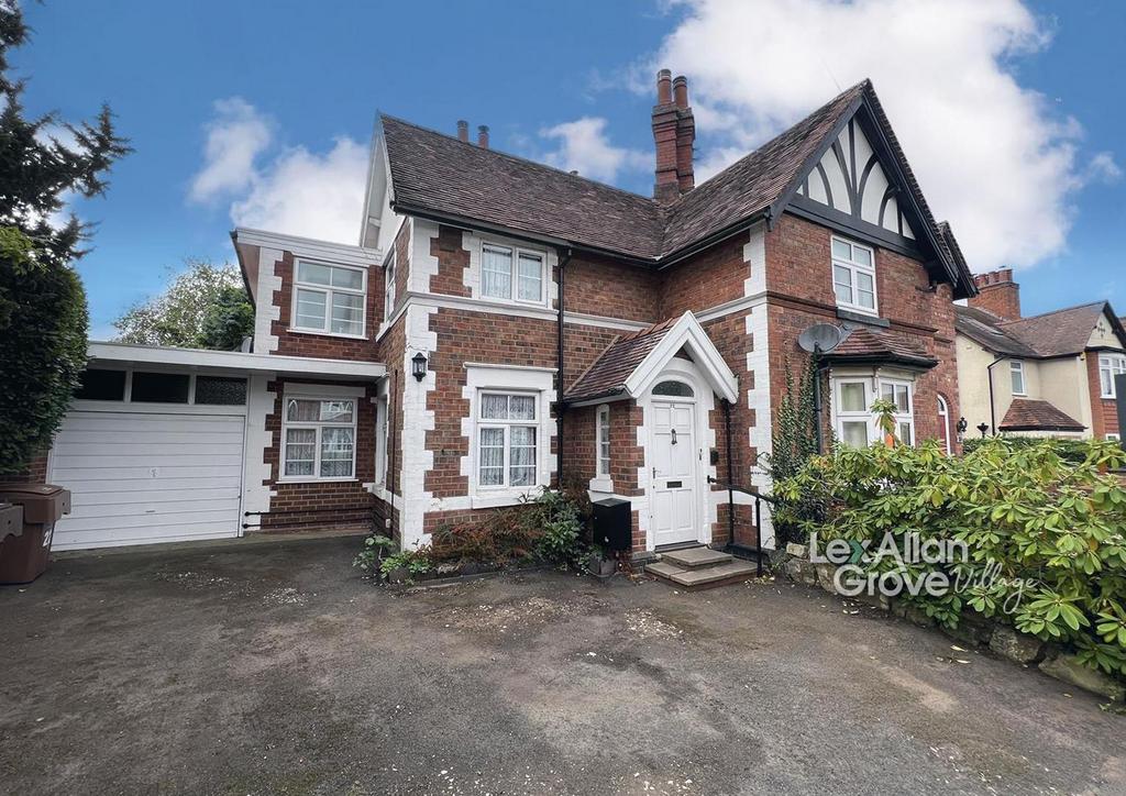 Bromsgrove Road, Hagley, Stourbridge 3 bed semidetached house for sale