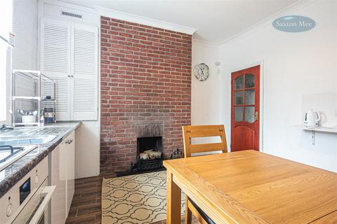 133 Tinker Lane, Sheffield, S6 5EA