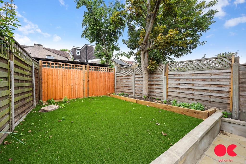 LEVI4392.jpg