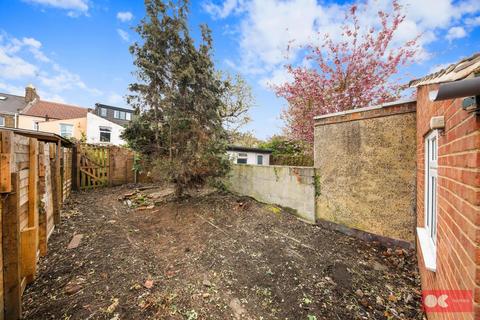 46 Sedgwick Road, London, E10 6QR