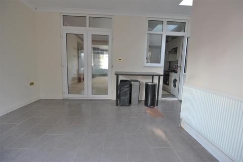 58 Congress Road, London, SE2 0LU