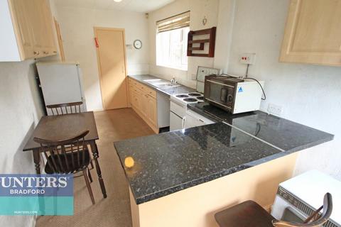 10 Bierley View, Bradford, BD4 6HP