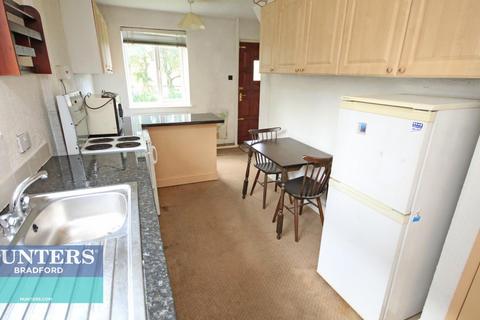 10 Bierley View, Bradford, BD4 6HP