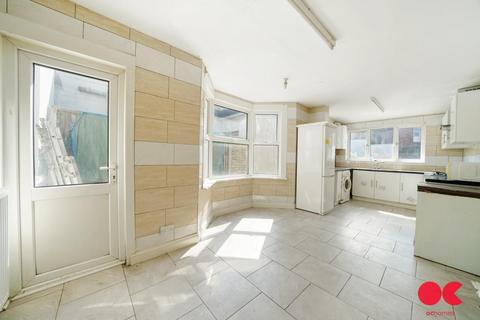 8 Bromley Road, Leyton, London, E10 7AD