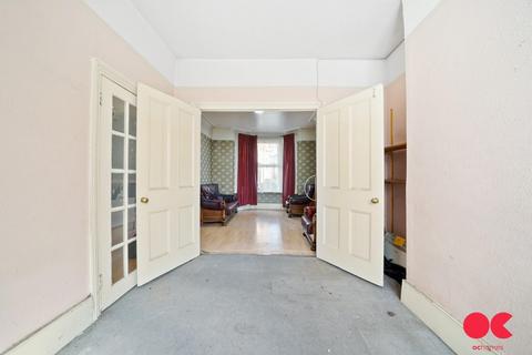 8 Bromley Road, Leyton, London, E10 7AD