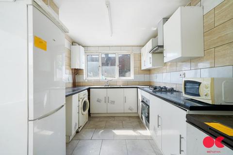 8 Bromley Road, Leyton, London, E10 7AD