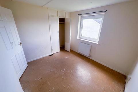 2 bedroom flat for sale, 41 Tonypandy, Goshawk Road, Haverfordwest