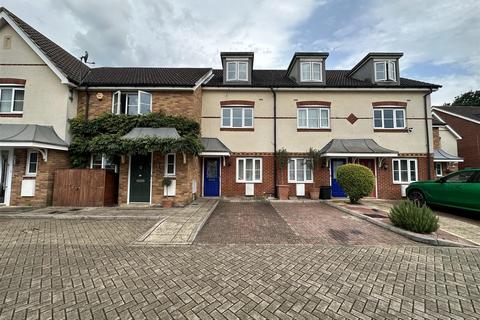 5 Appleby Close, Uxbridge, UB8 3FE