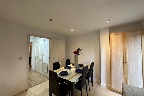 5 Appleby Close, Uxbridge, UB8 3FE